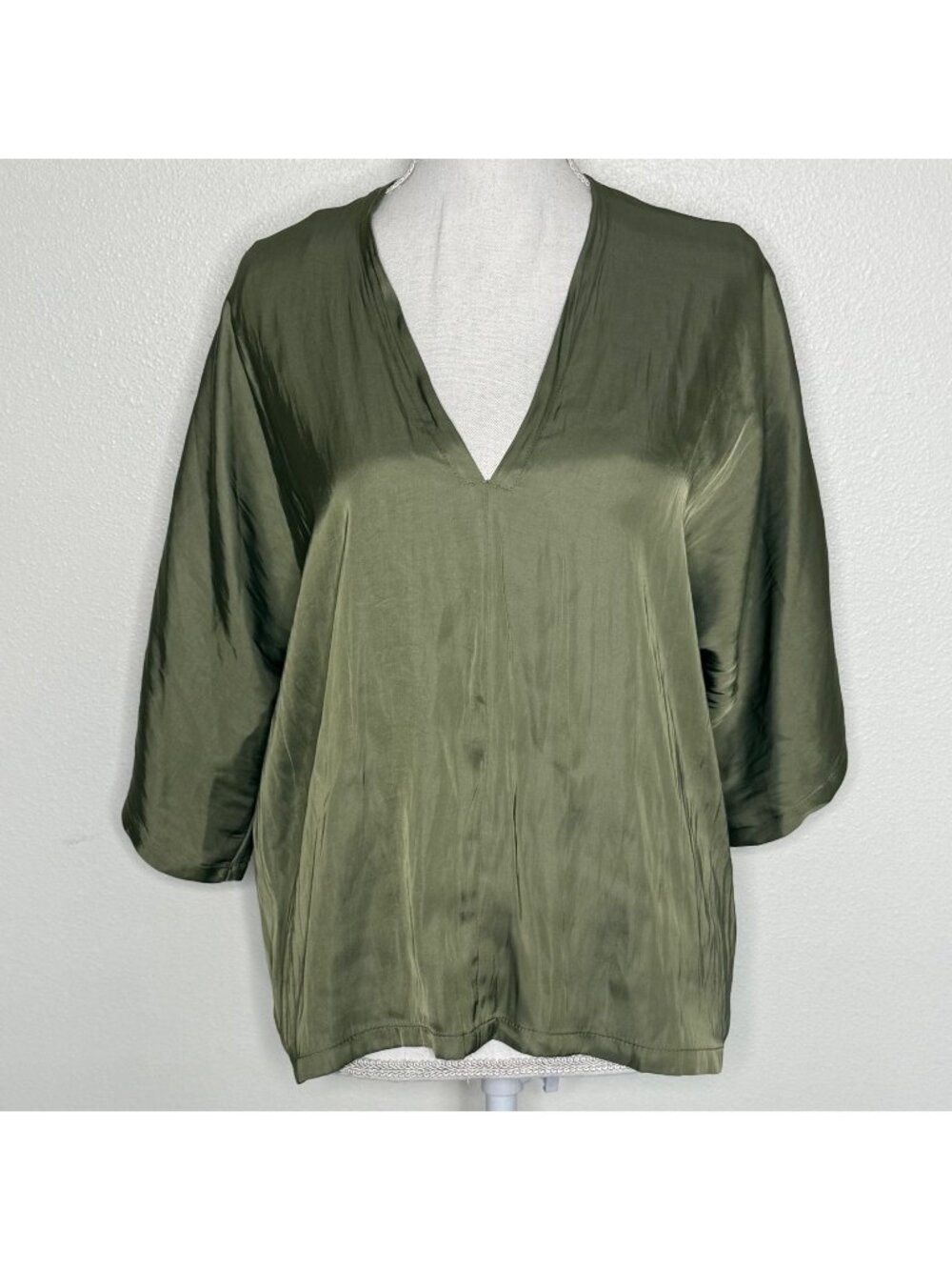 NEW Women's 1/2 Sleeve Blouse By Together Size M Olive Green Satin Quiet Luxury